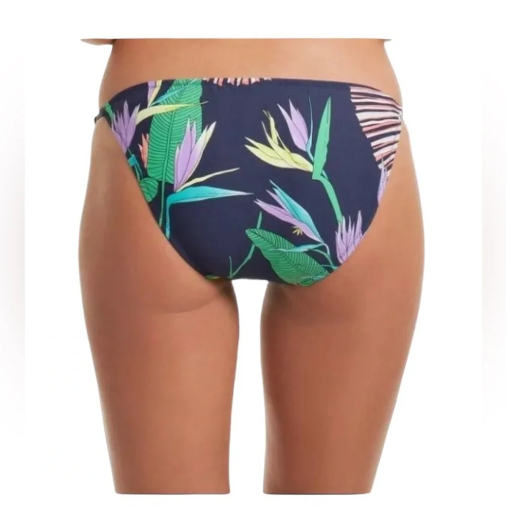 Women’s Used Bathing Suit Bikini Bottoms Trina‎ Turk Tropical Birds of Paradise